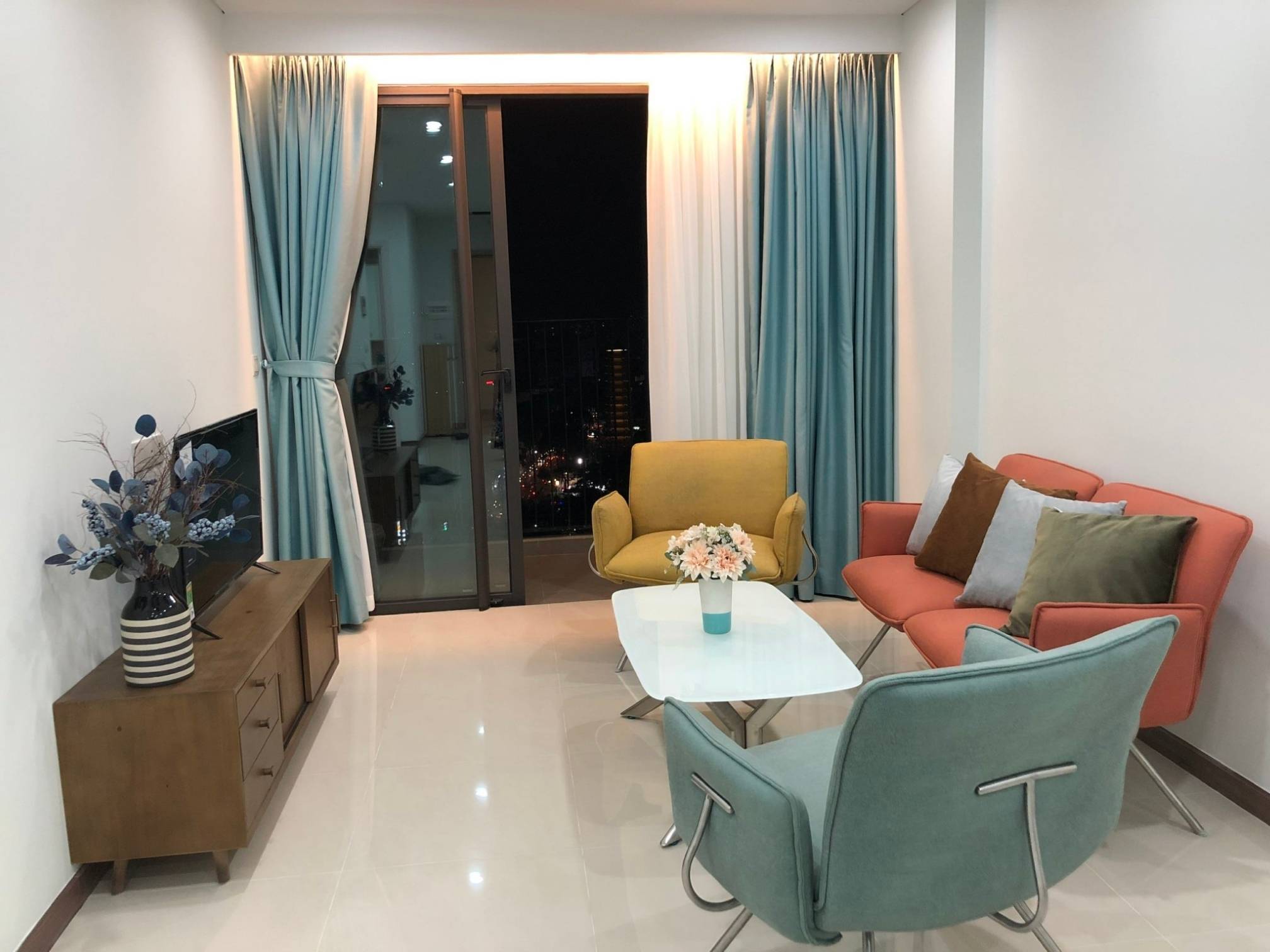 Căn hộ 1PN+ 61m2 block iris mới nhất. View thoáng riêng tư yên tĩnh