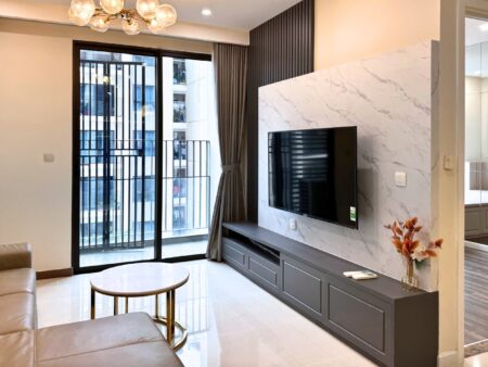 Căn hộ 2PN trục căn hiếm 96m2 rộng nhất. Tầng cao view thoáng nhà đã có sổ hồng riêng